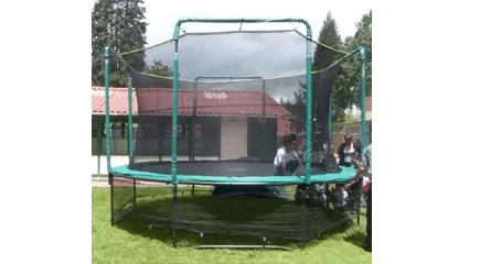 trampolines/